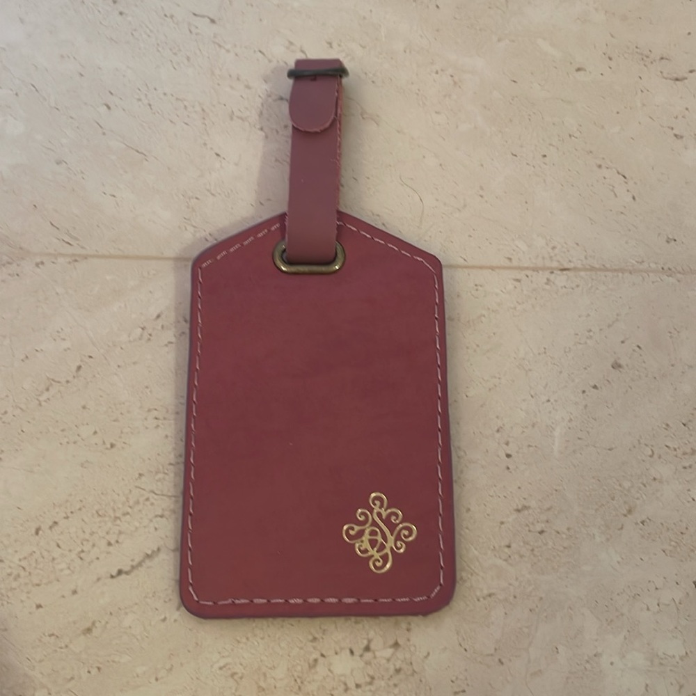 NWOT Luggage tag-leather, pink never used